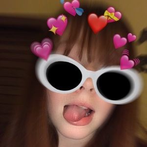 Meet your Posher, Hailey